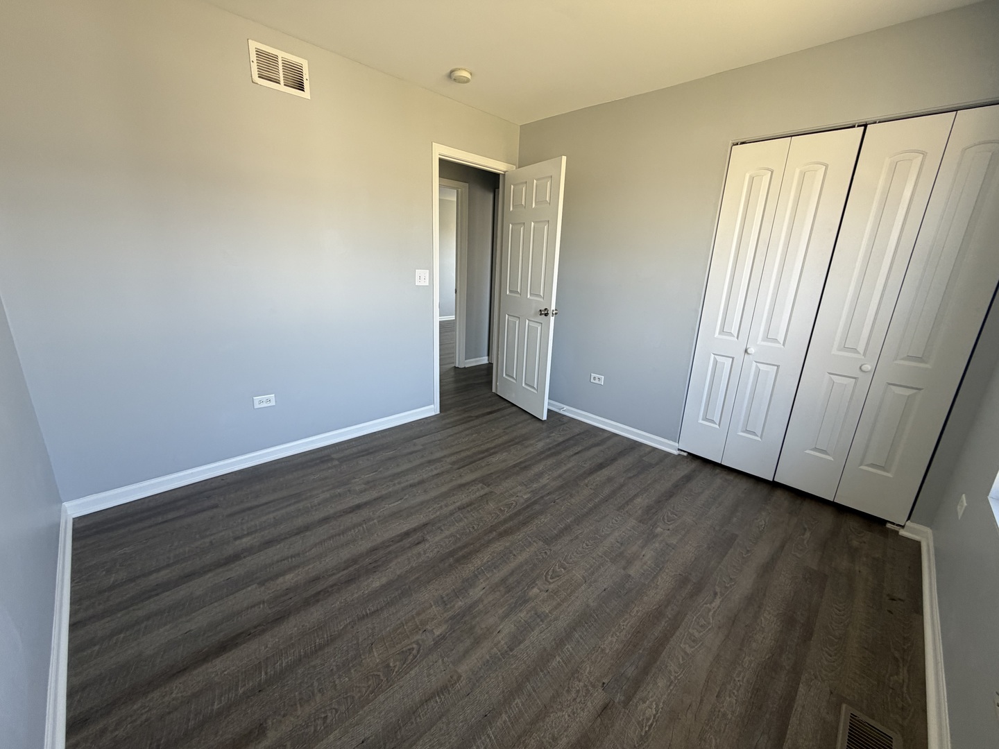 2 Beaver Creek Court, Bolingbrook, IL 60490