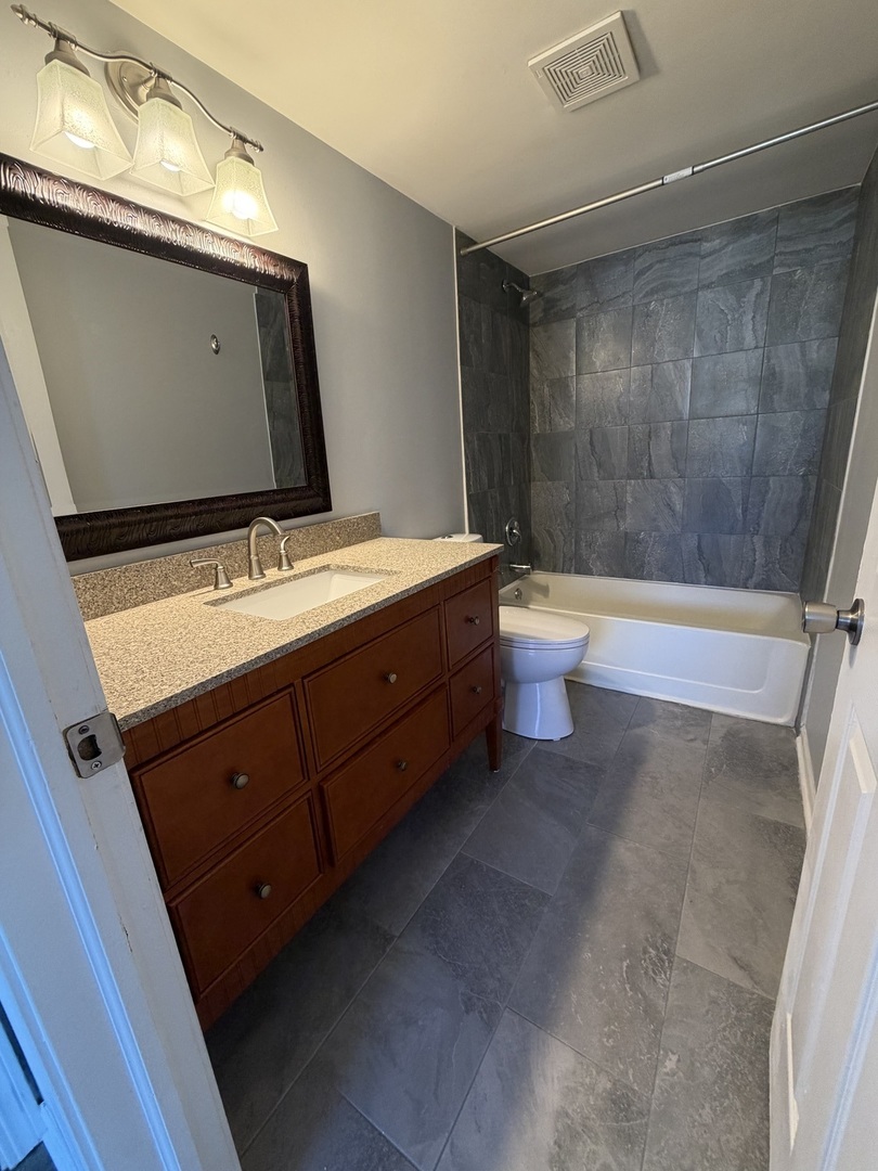 2 Beaver Creek Court, Bolingbrook, IL 60490