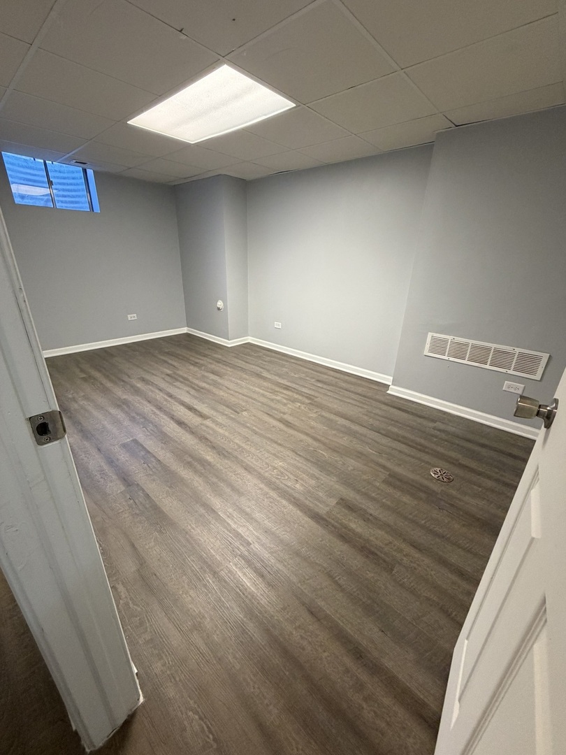 2 Beaver Creek Court, Bolingbrook, IL 60490