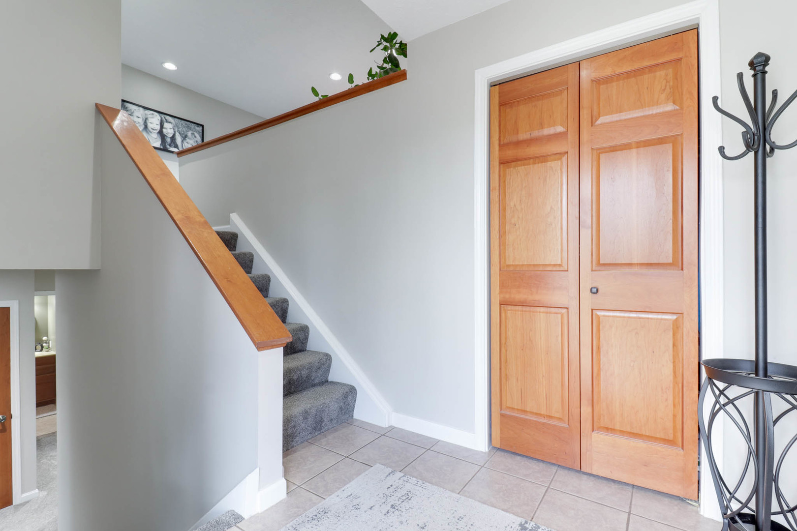 1305 Nicki Drive, Bloomington, IL 61704