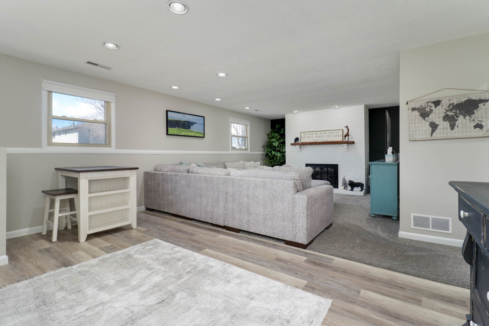 1305 Nicki Drive, Bloomington, IL 61704