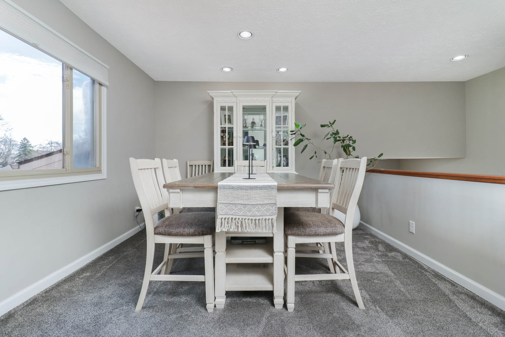 1305 Nicki Drive, Bloomington, IL 61704