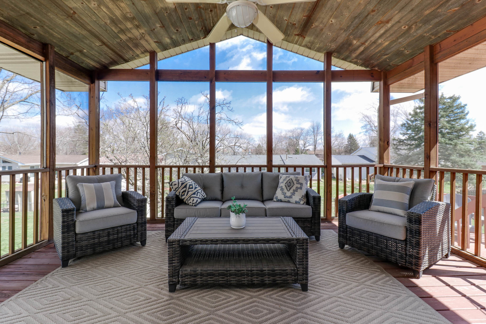 1305 Nicki Drive, Bloomington, IL 61704