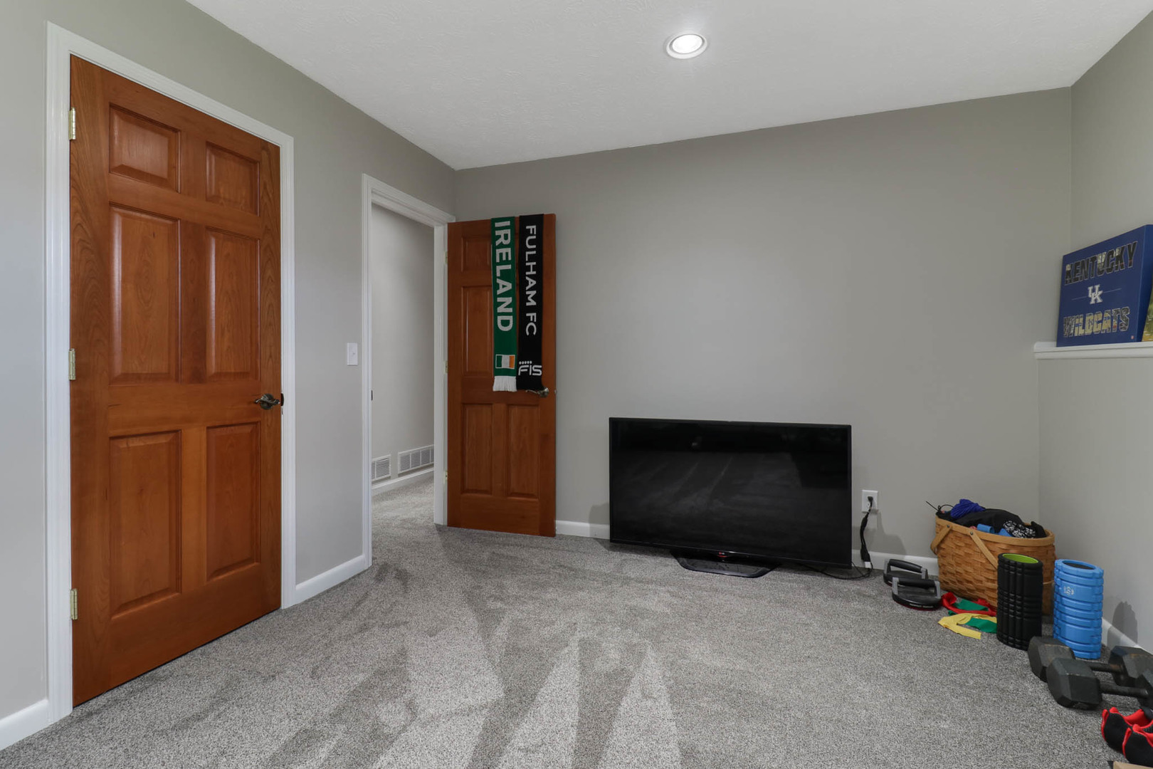 1305 Nicki Drive, Bloomington, IL 61704