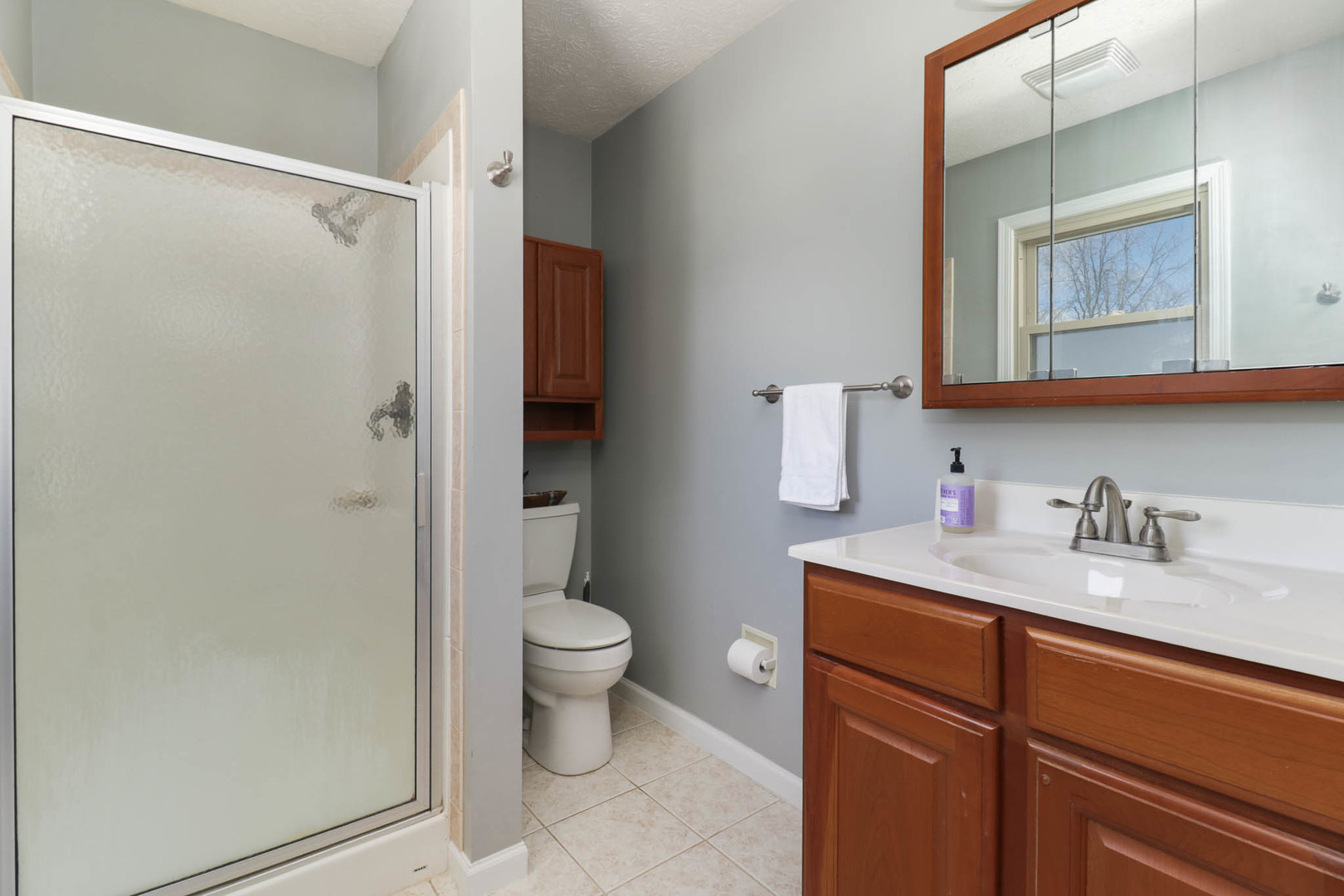 1305 Nicki Drive, Bloomington, IL 61704