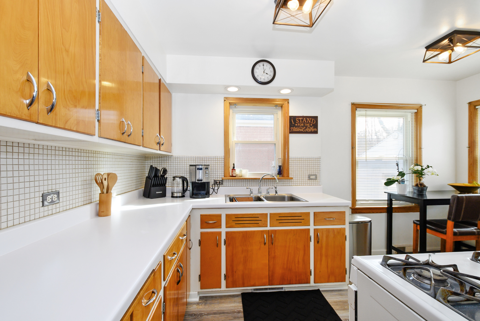 5622 N Kenneth Avenue, Chicago, IL 60646