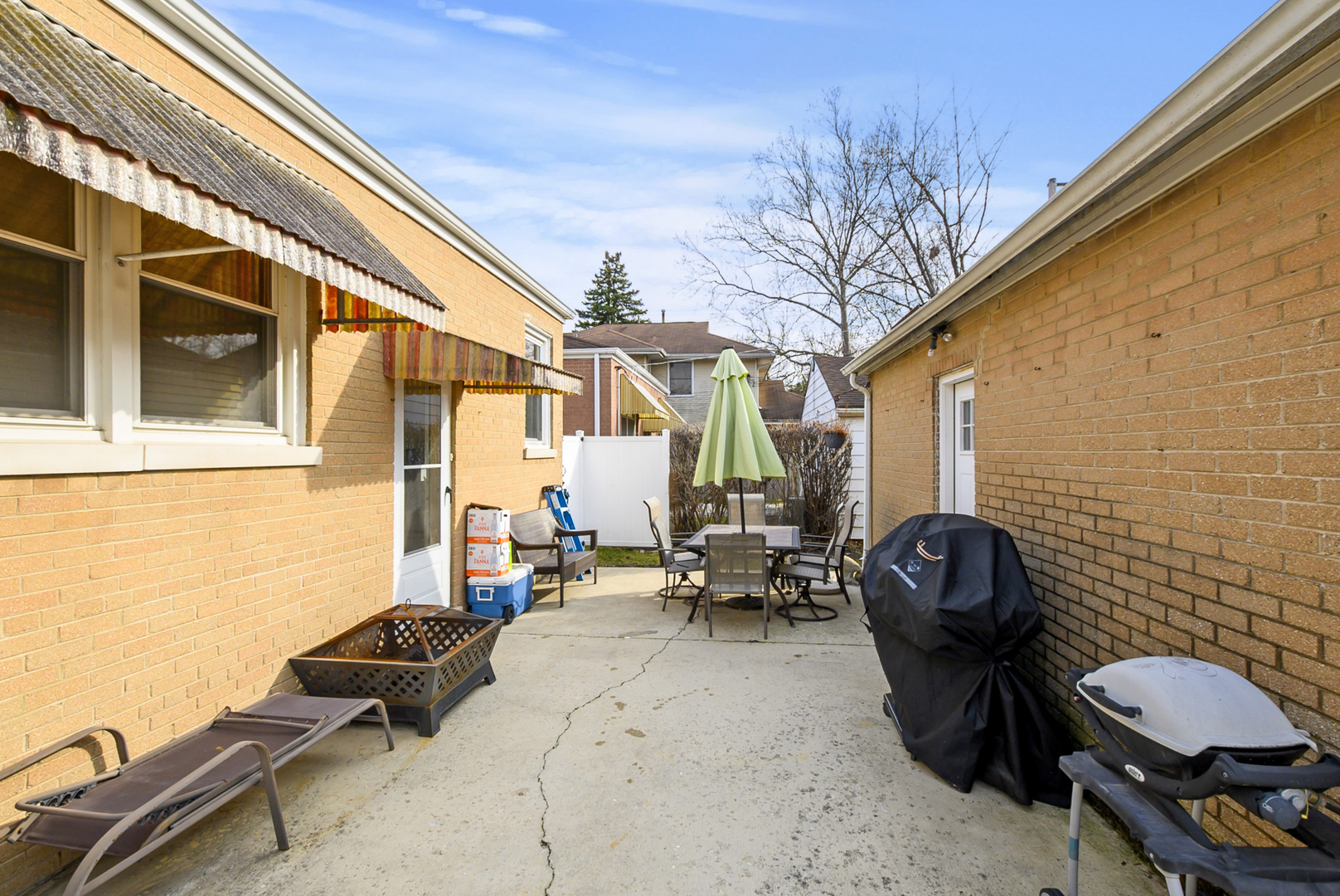 5622 N Kenneth Avenue, Chicago, IL 60646