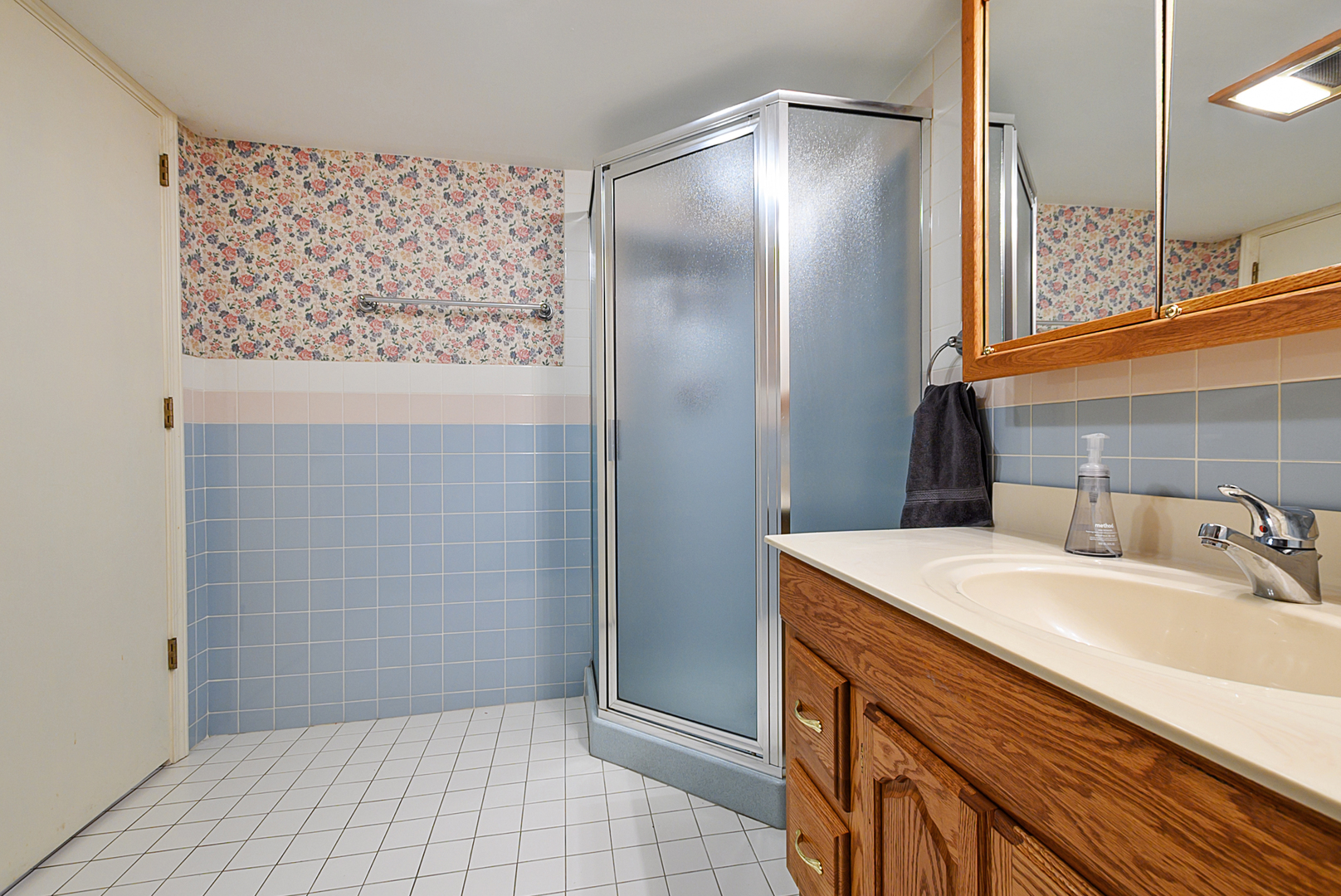 5622 N Kenneth Avenue, Chicago, IL 60646