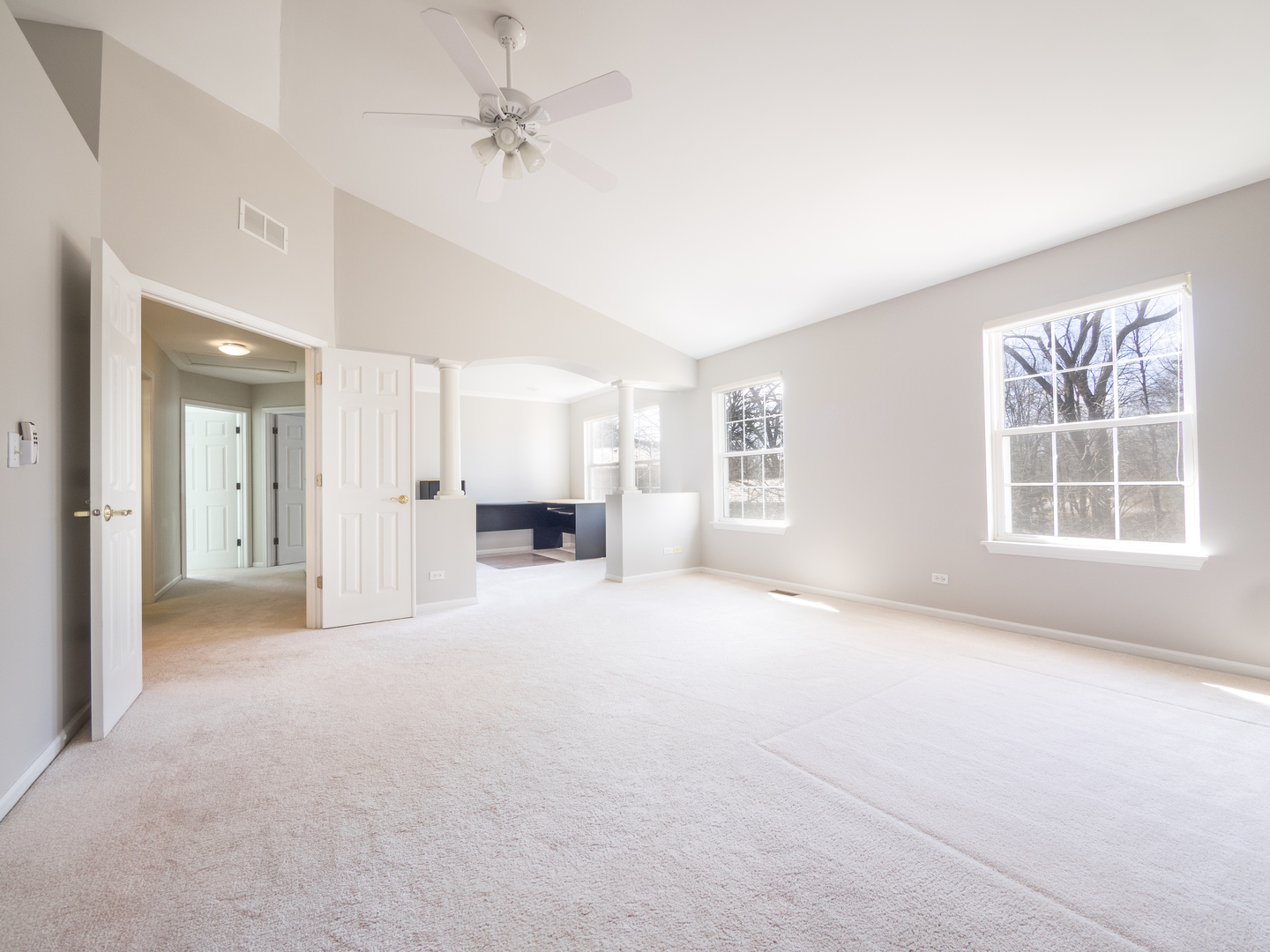 33 River Oaks Circle, Buffalo Grove, IL 60089