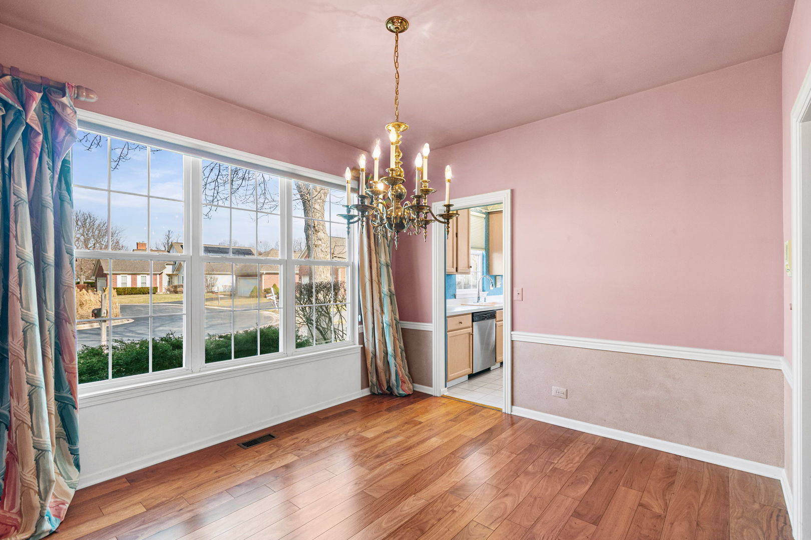 17527 W Stillwater Court, Gurnee, IL 60031