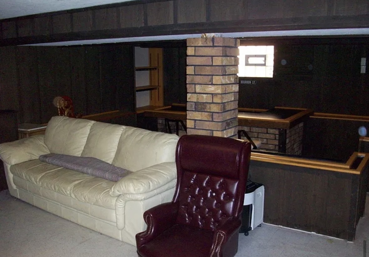 2433 S Keystone Avenue, North Riverside, IL 60546