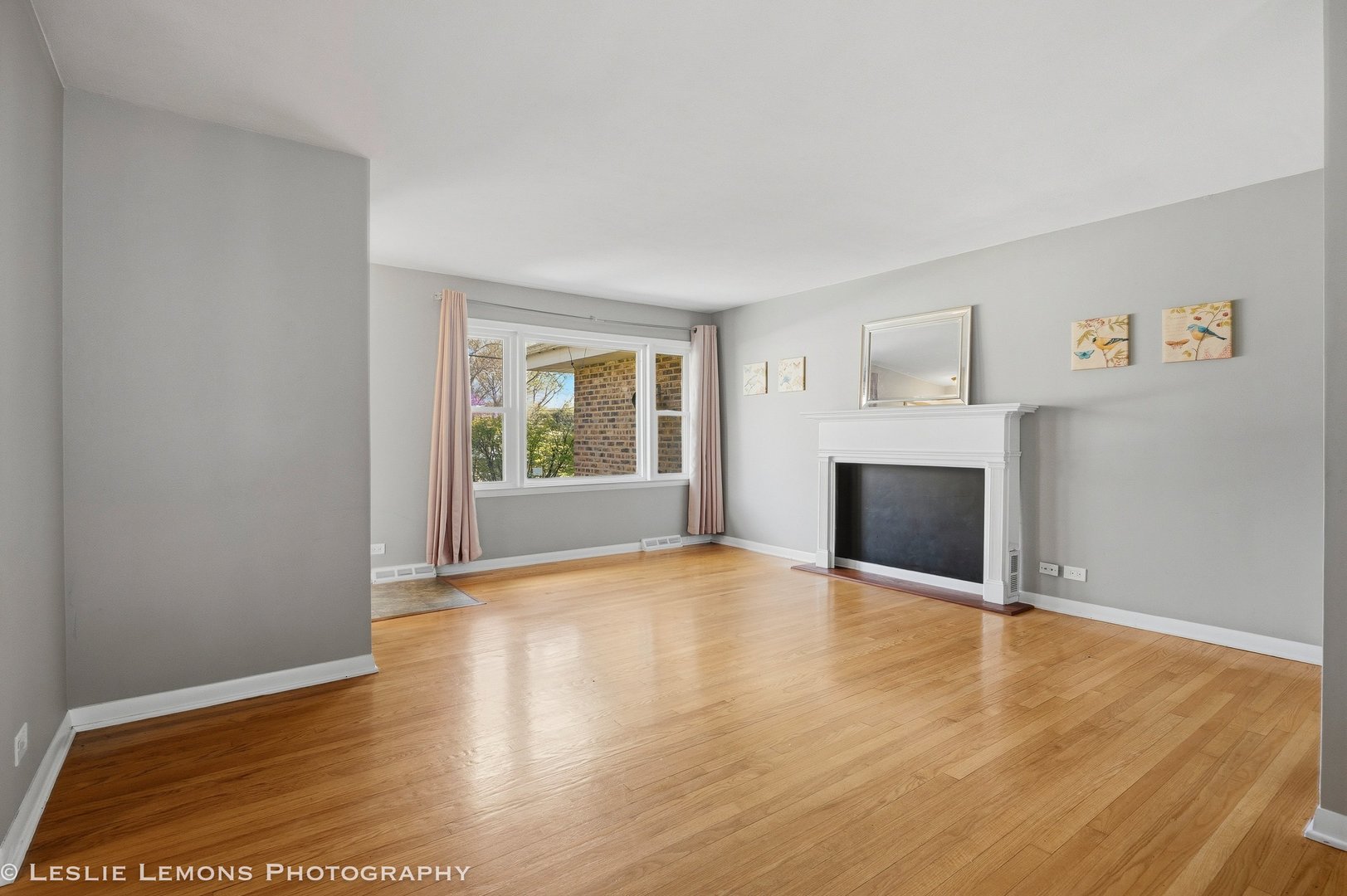 3S328 Juniper Lane, Glen Ellyn, IL 60137