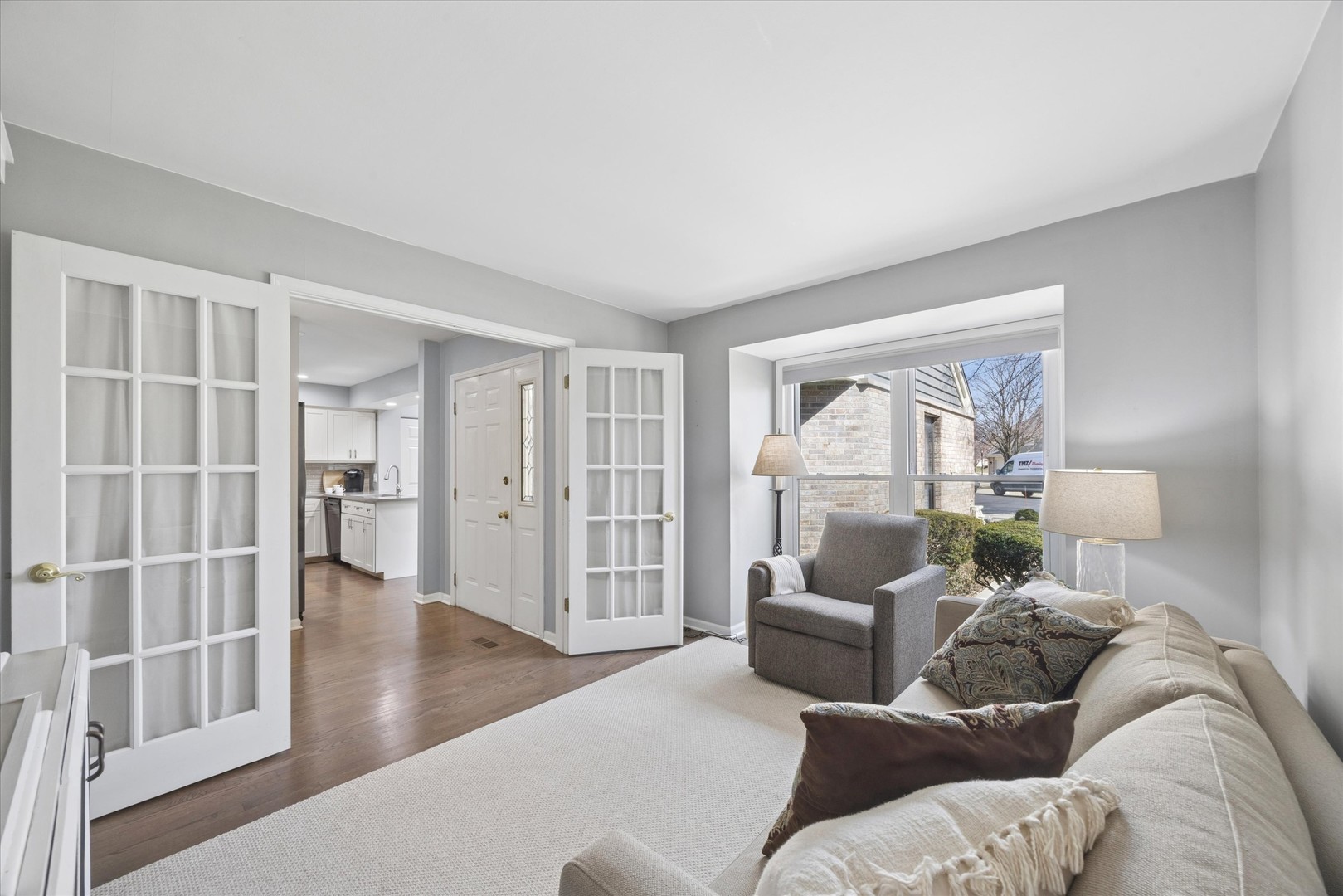 2612 Ashley Woods Drive, Westchester, IL 60154