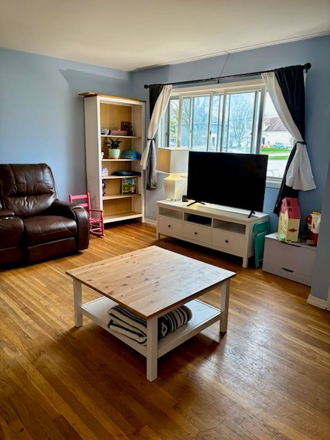 300 Duane Street #2, Glen Ellyn, IL 60137