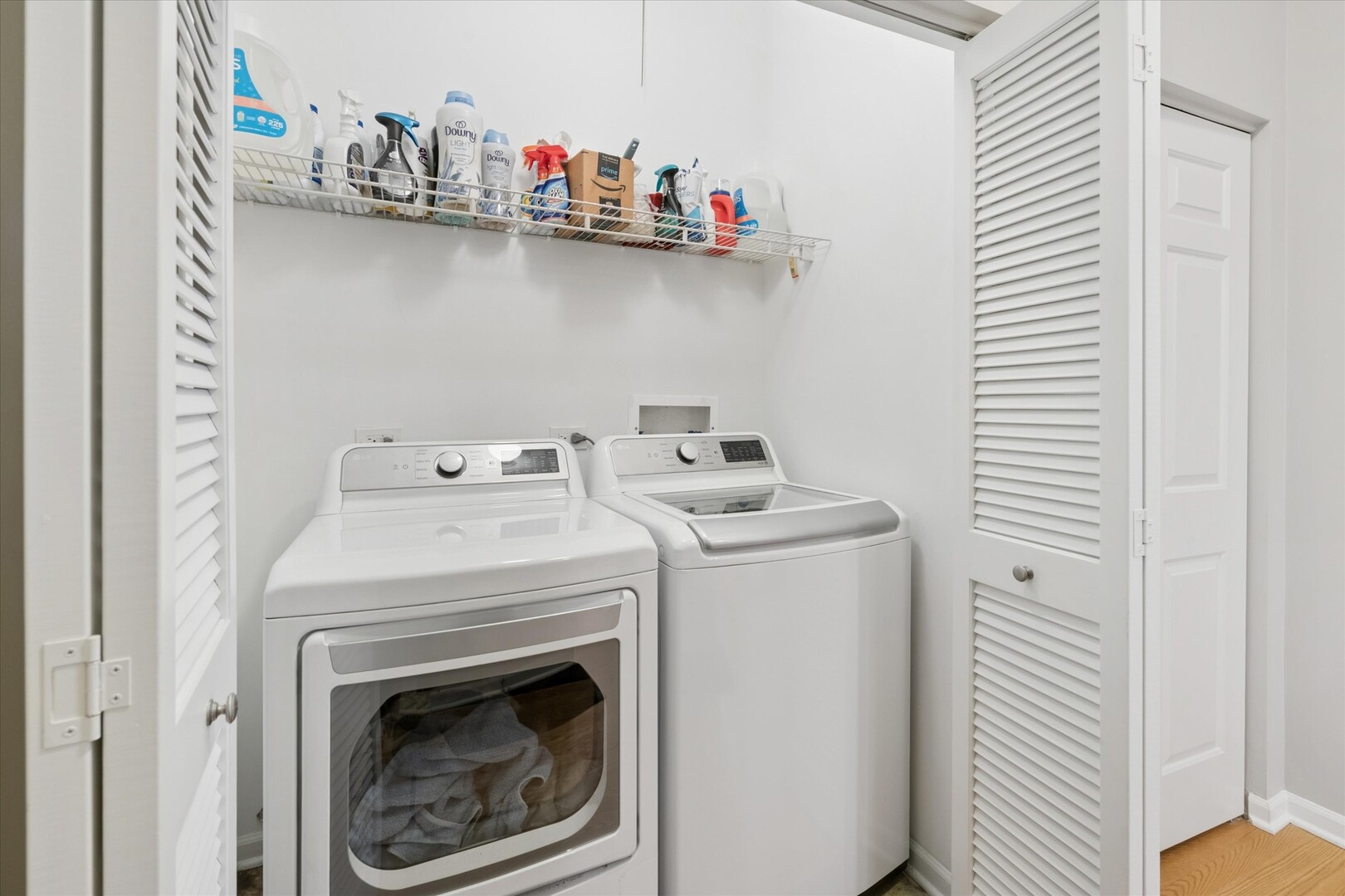 1555 W School Street #2B, Chicago, IL 60657