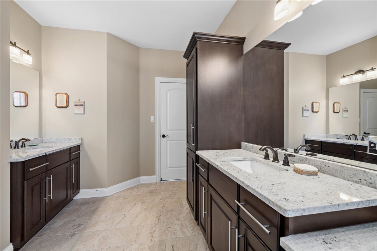 12239 Norfolk Court, Mokena, IL 60448