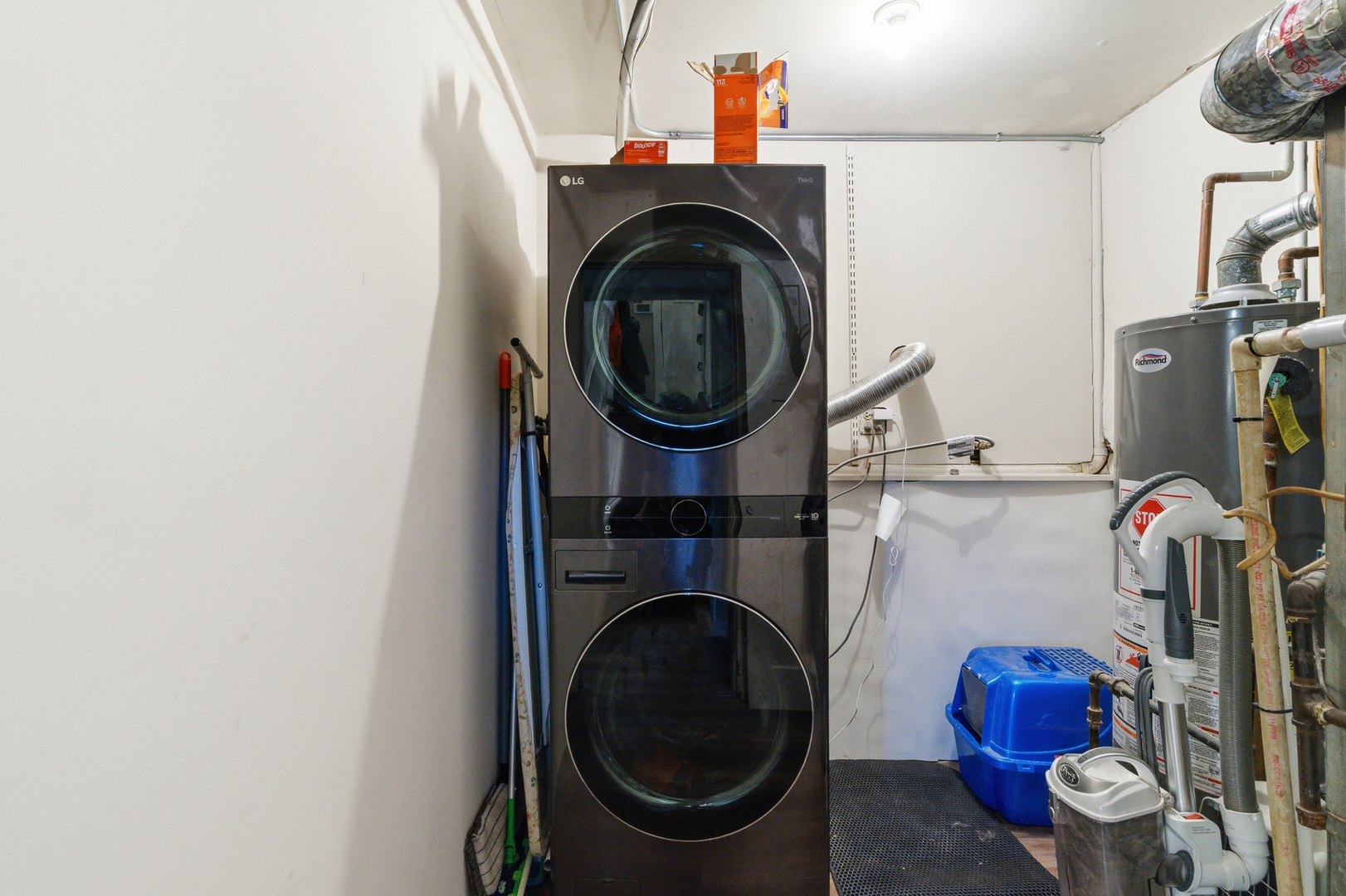 7654 W Moorefield Drive, Frankfort, IL 60423