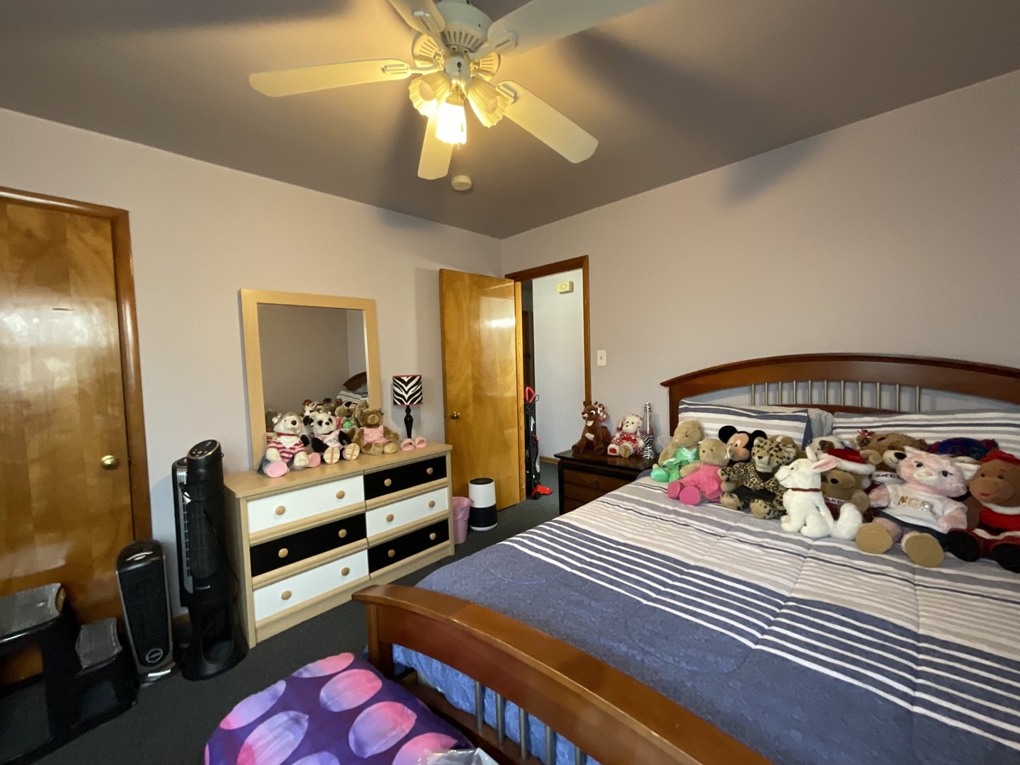 13839 S State Street, Riverdale, IL 60827