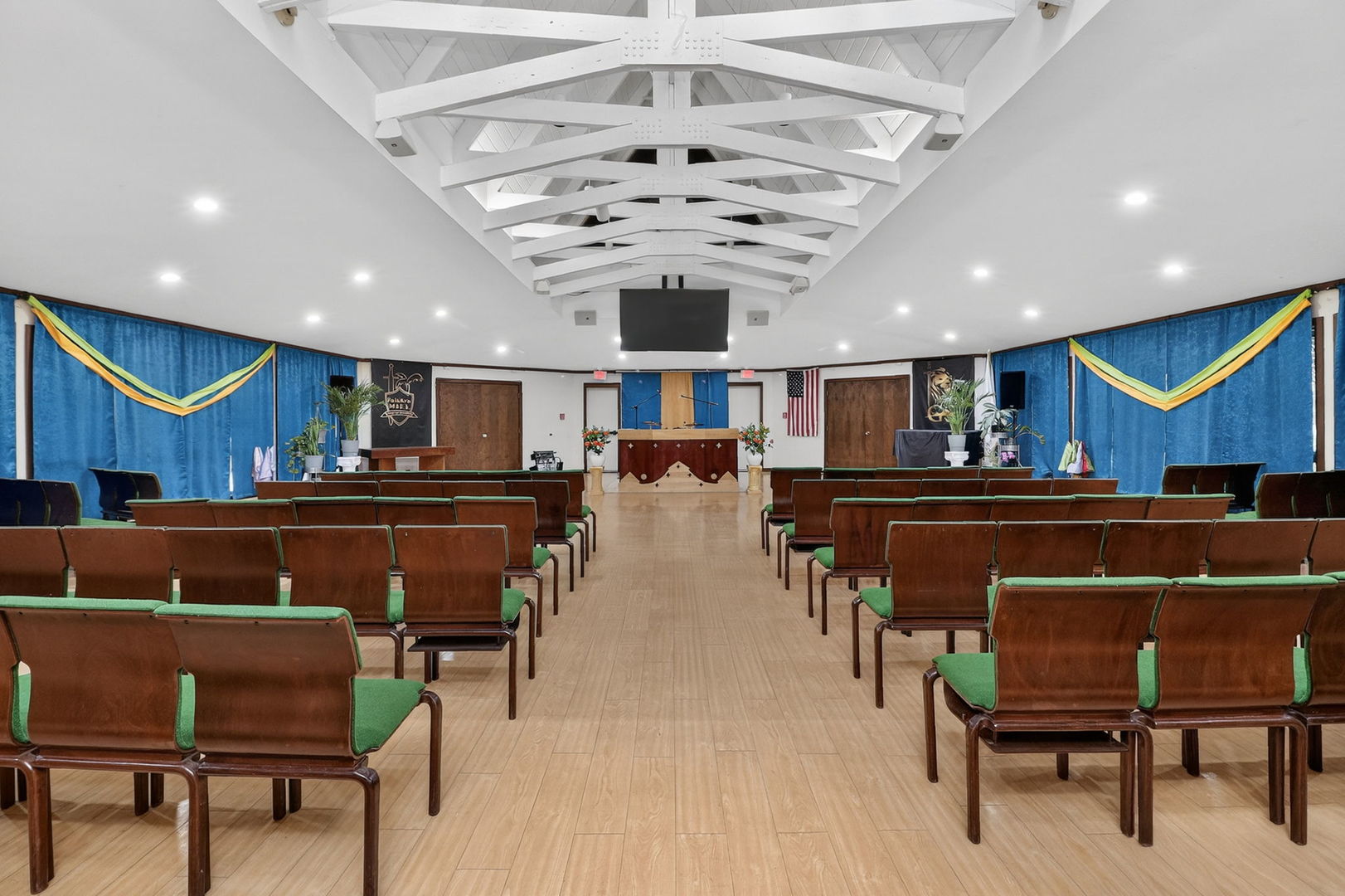 308 W Robinhood Way, Bolingbrook, IL 60440