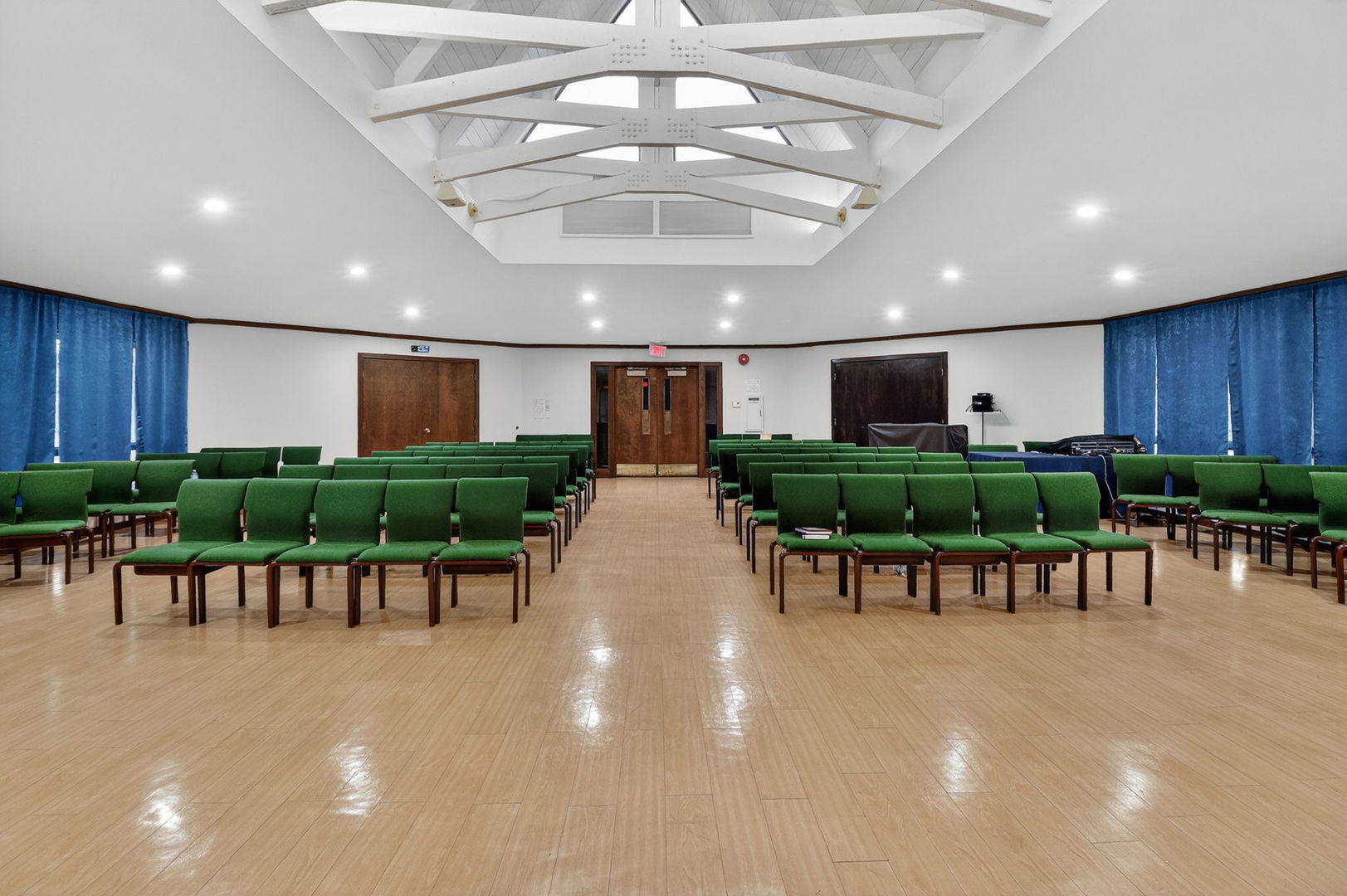 308 W Robinhood Way, Bolingbrook, IL 60440