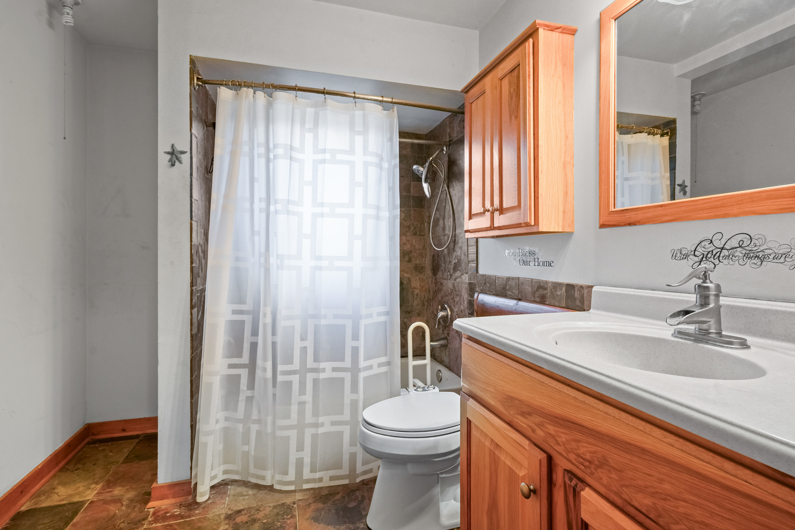 1630 Raymond Street, South Elgin, IL 60177