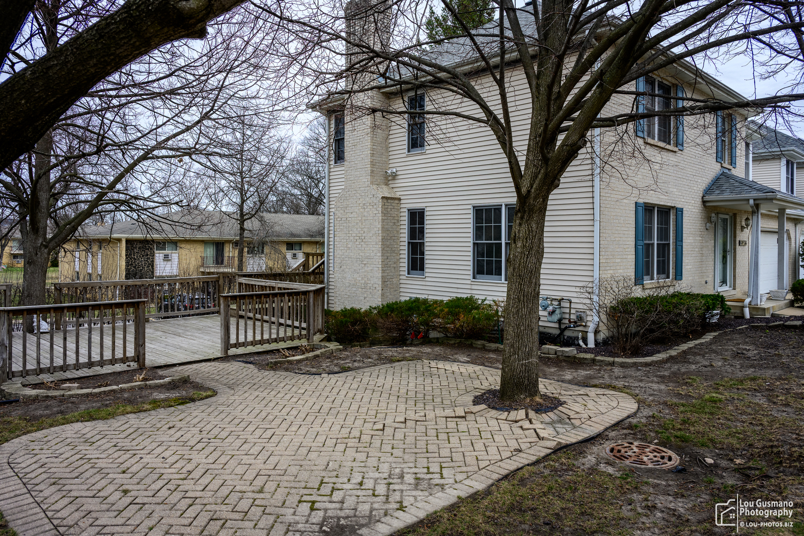 16W536 58th Street, Clarendon Hills, IL 60514