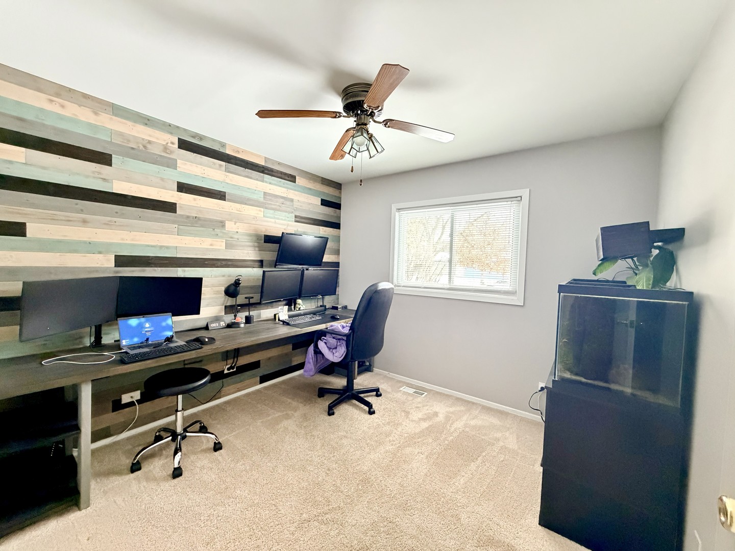 635 Morton Street, Hoffman Estates, IL 60169