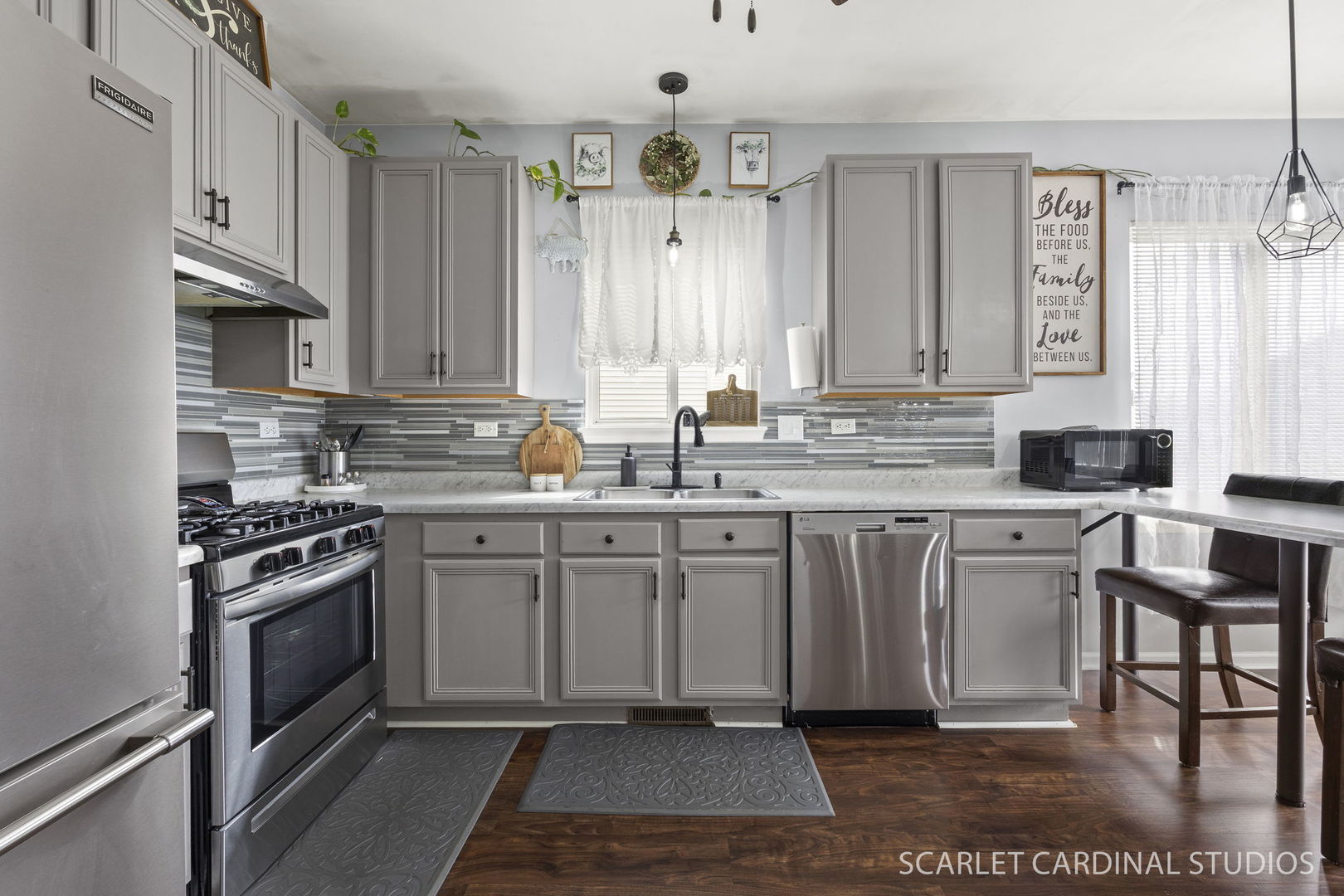 2441 Claridge Lane, Montgomery, IL 60538