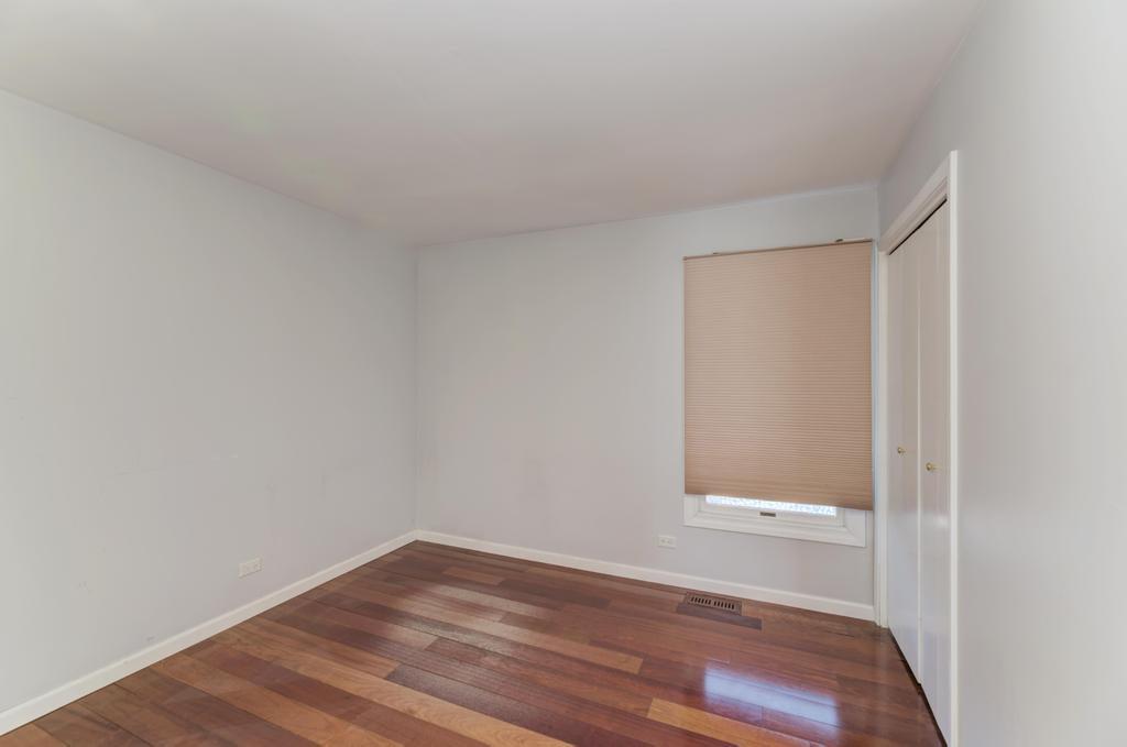 182 Lockwood Lane, Bloomingdale, IL 60108