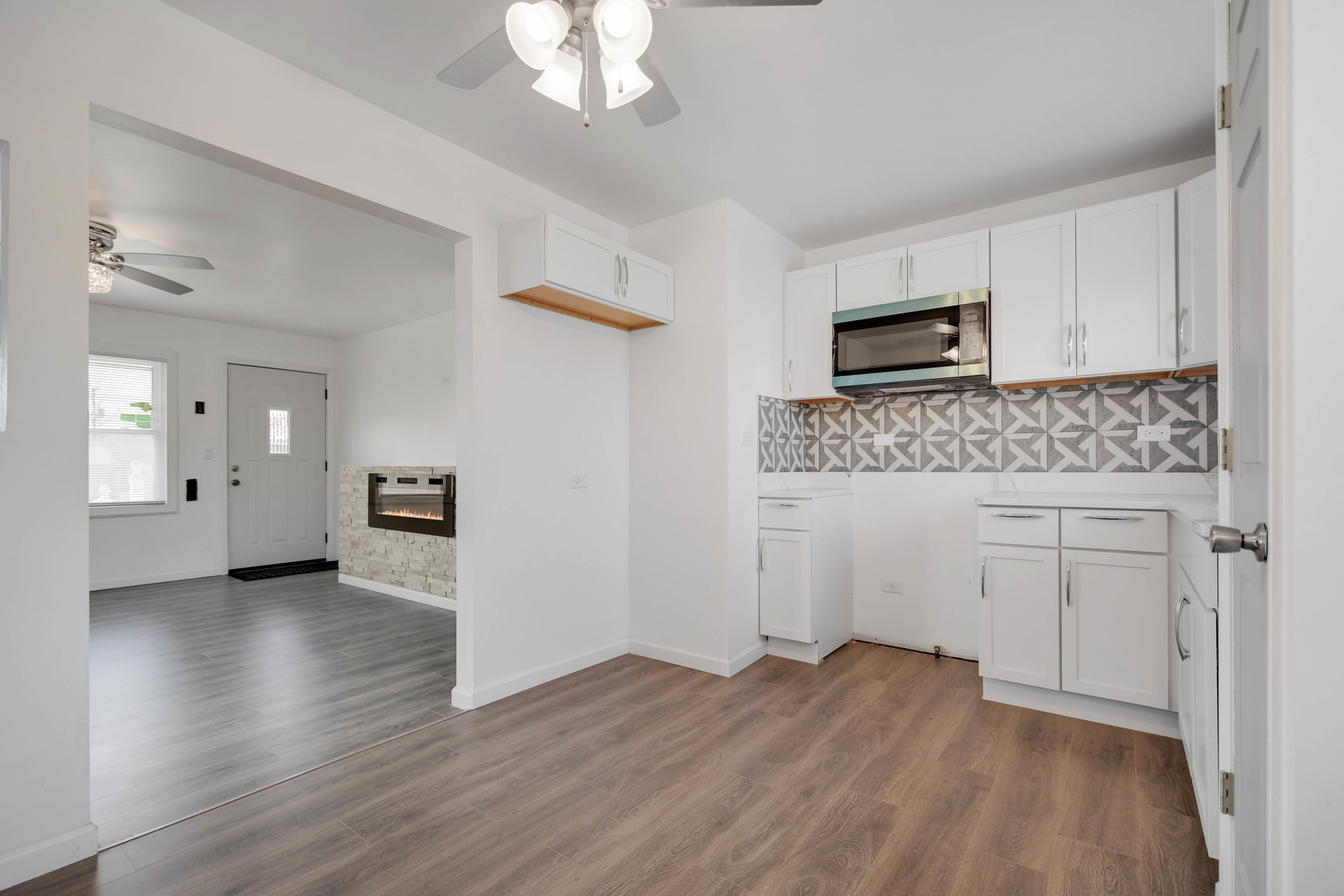 379 Hickory Street, Chicago Heights, IL 60411