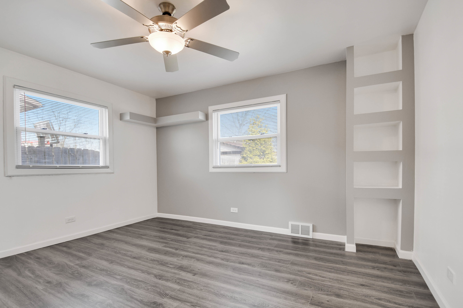 379 Hickory Street, Chicago Heights, IL 60411