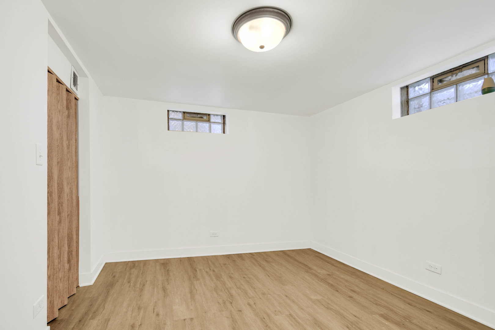 379 Hickory Street, Chicago Heights, IL 60411