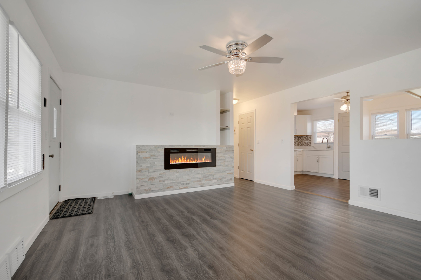 379 Hickory Street, Chicago Heights, IL 60411