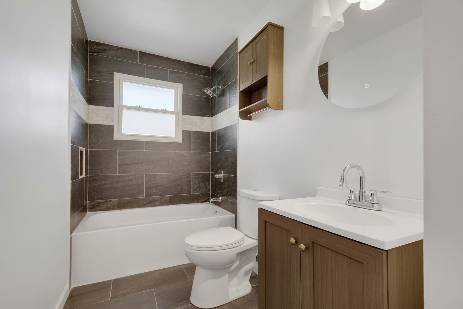 379 Hickory Street, Chicago Heights, IL 60411