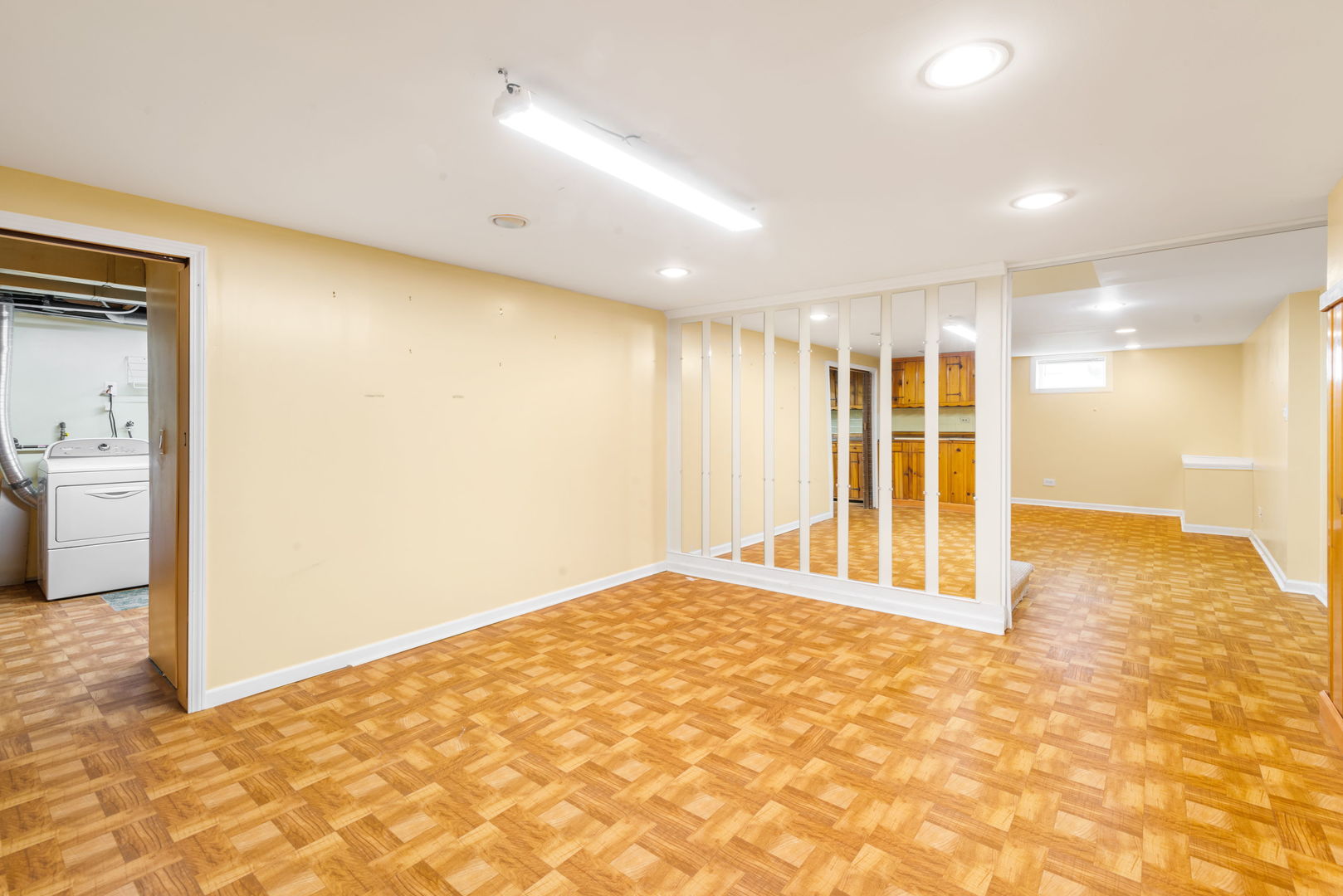 714 S Parkside Avenue, Elmhurst, IL 60126