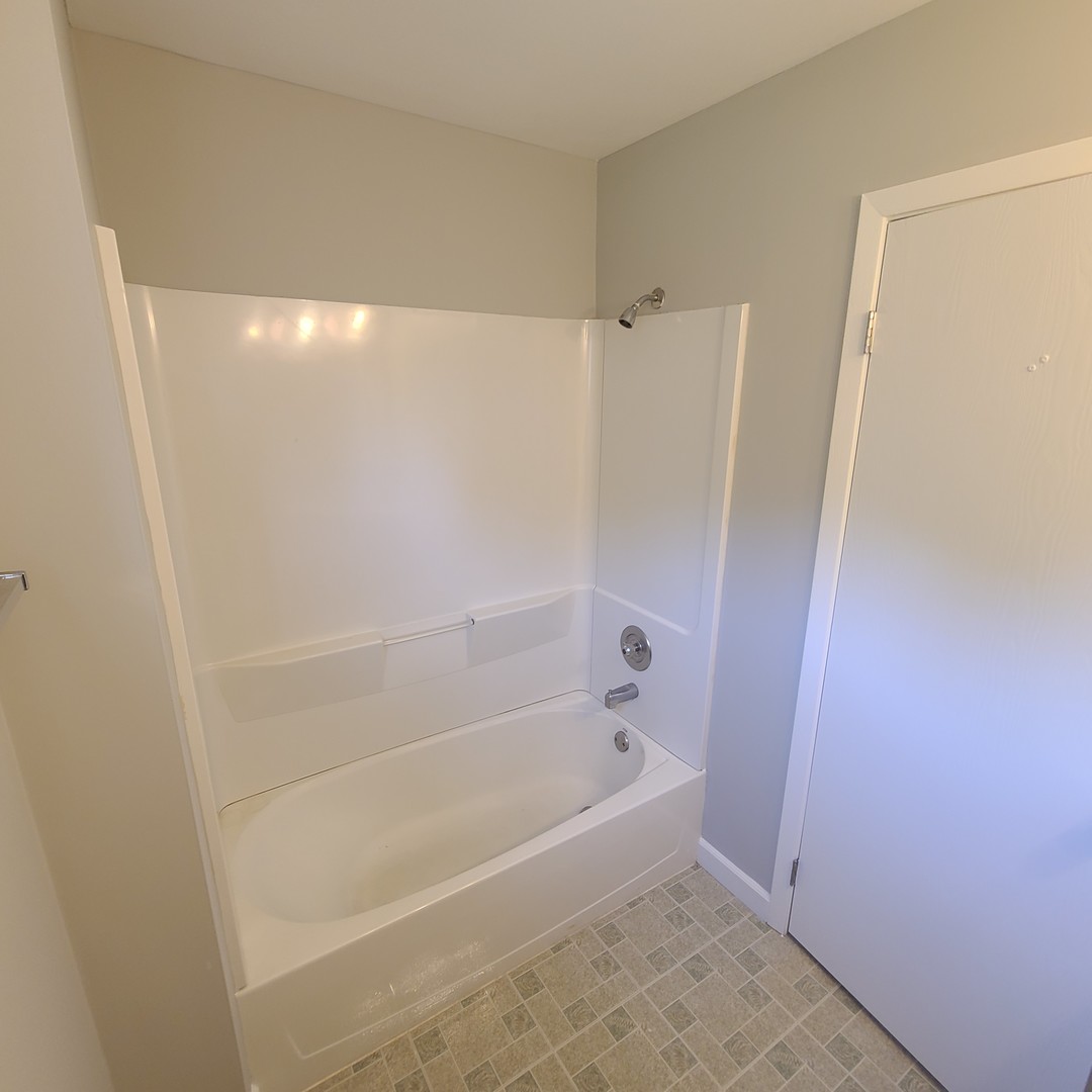 Elk Grove Village, IL 60007