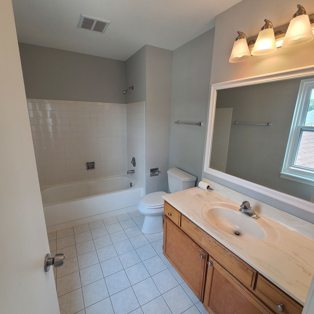 Elk Grove Village, IL 60007