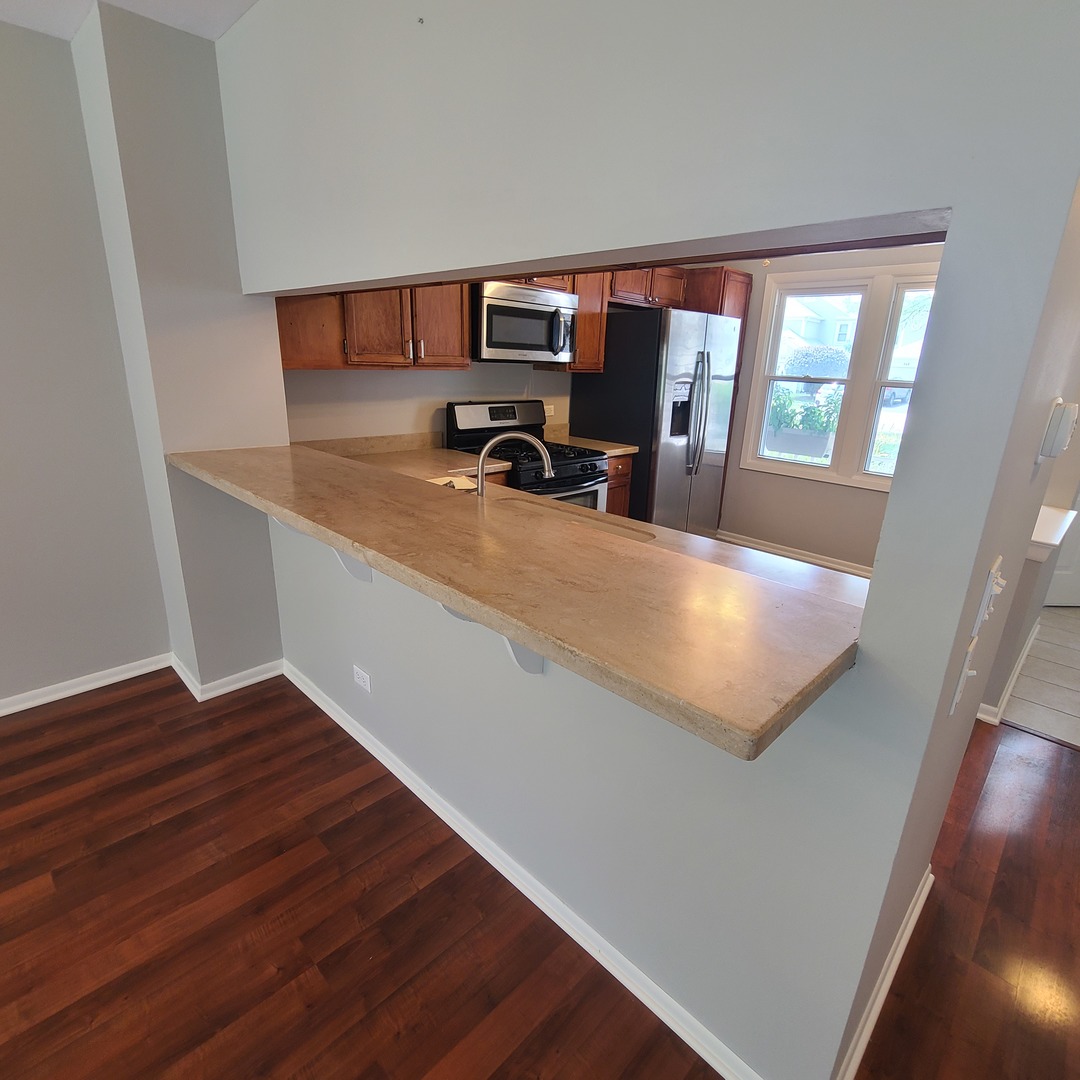 Elk Grove Village, IL 60007