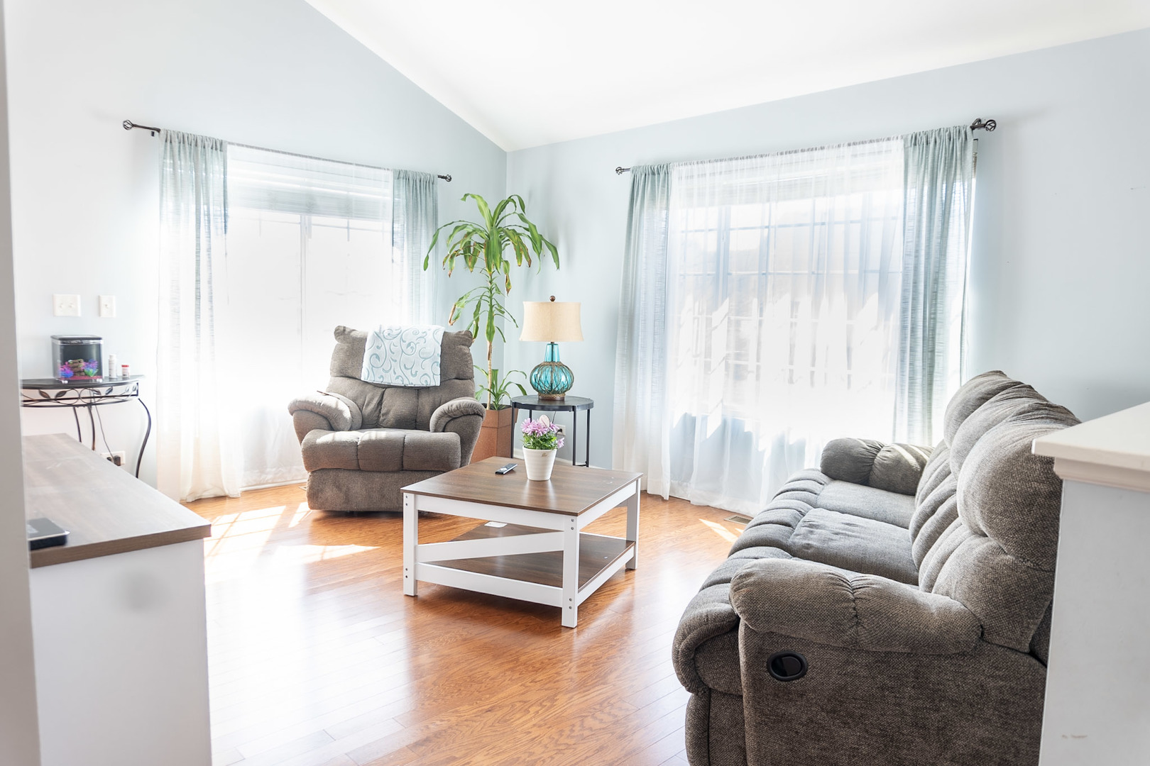 8946 Disbrow Street #8946, Huntley, IL 60142