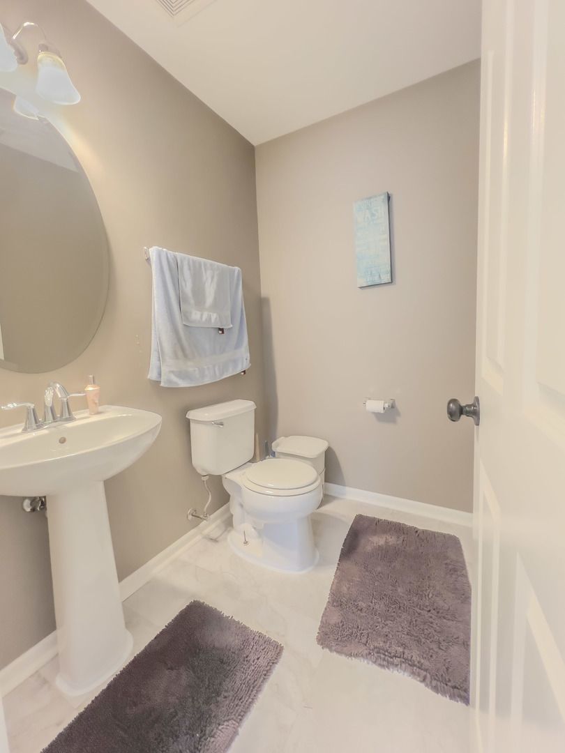 8946 Disbrow Street #8946, Huntley, IL 60142