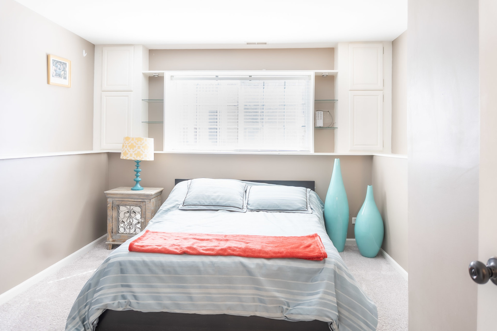 8946 Disbrow Street #8946, Huntley, IL 60142