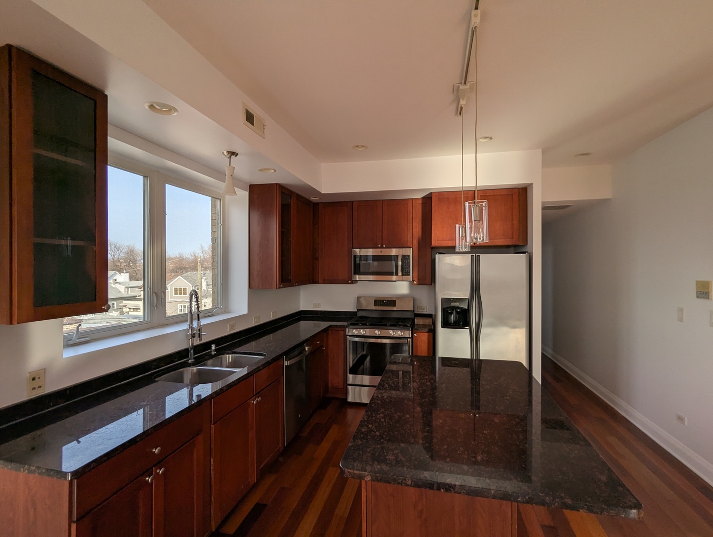 4415 N TROY Street #3, Chicago, IL 60625