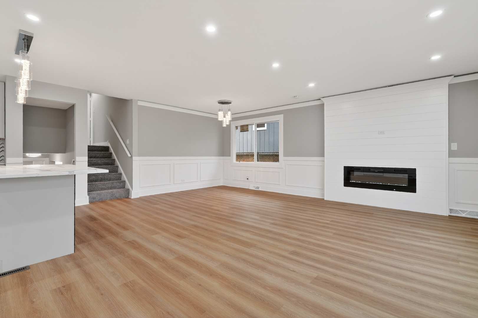 515 W 146 Street, Dolton, IL 60419