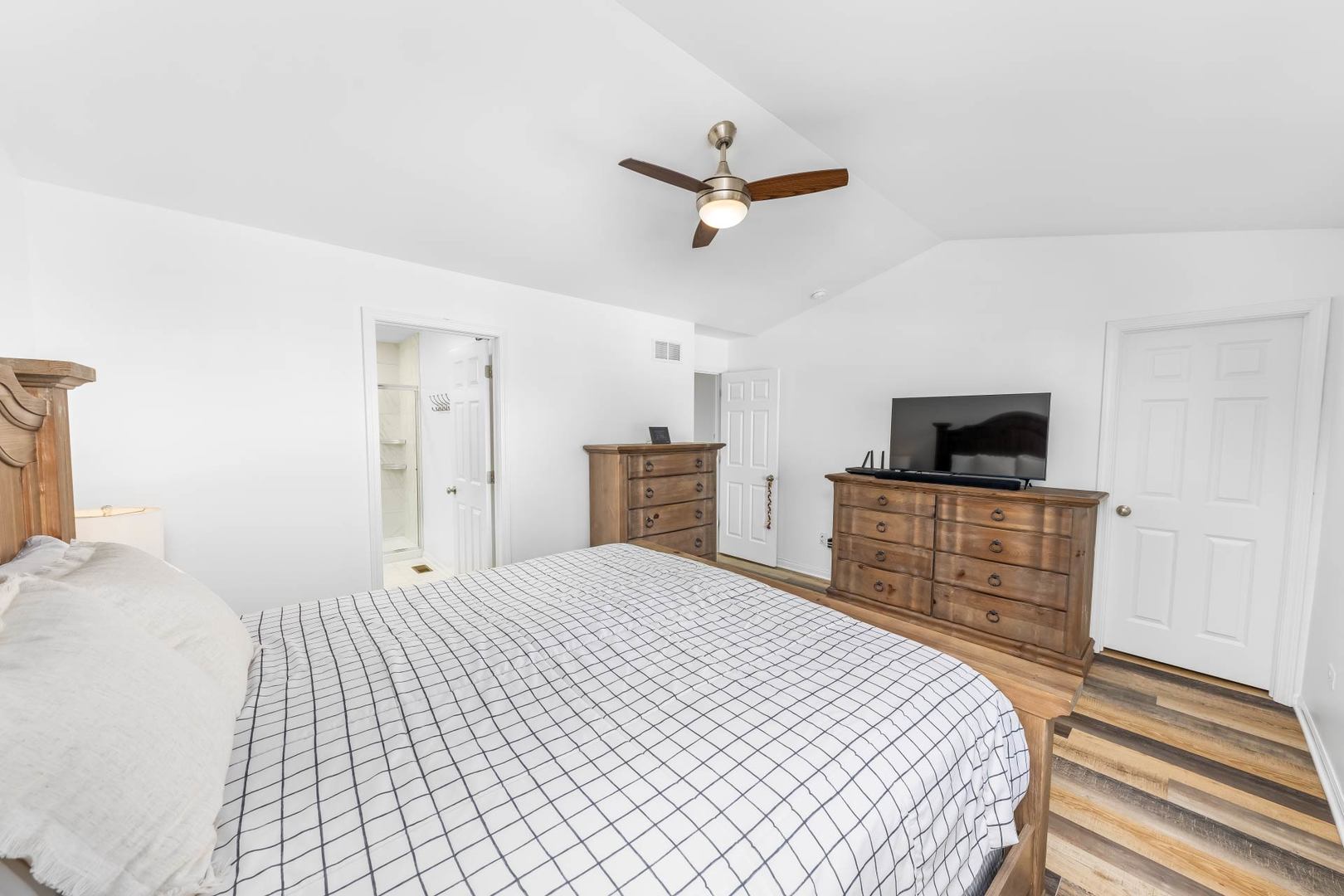 4213 Calder Lane, Aurora, IL 60504