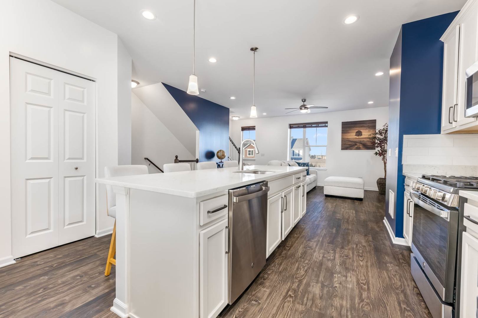 4213 Calder Lane, Aurora, IL 60504