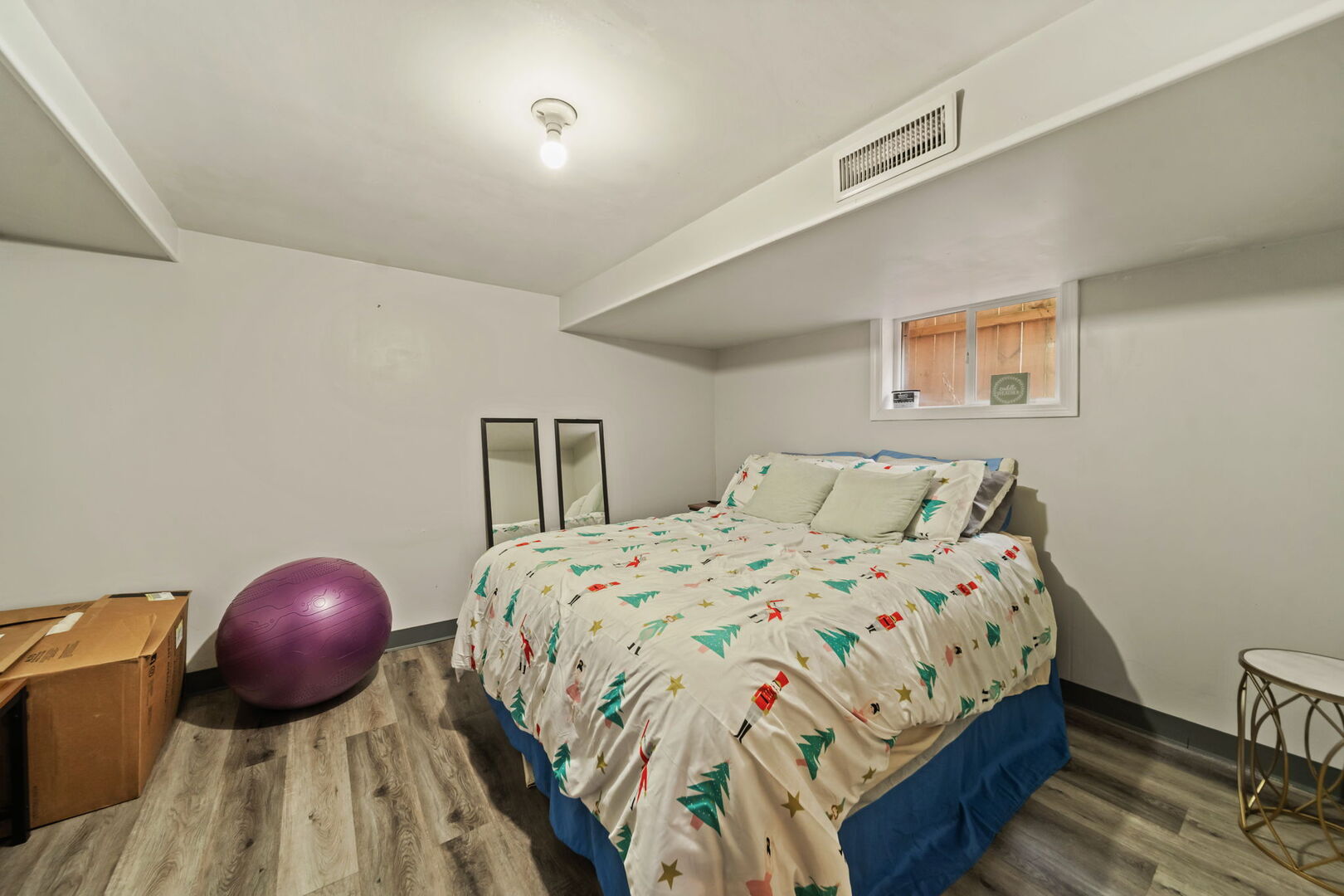 5805 S Kilbourn Avenue, Chicago, IL 60629