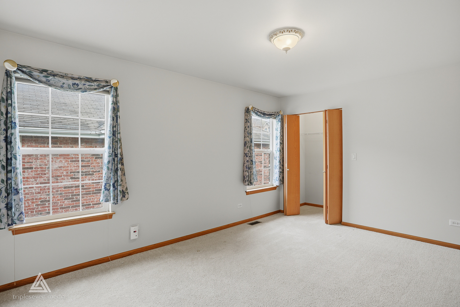 9430 Georgetown Square, Orland Park, IL 60467