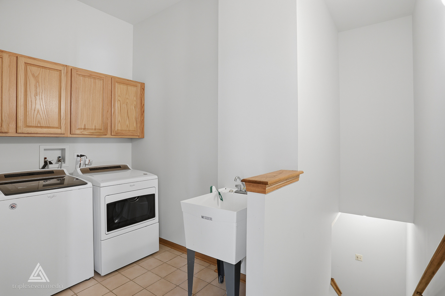 9430 Georgetown Square, Orland Park, IL 60467