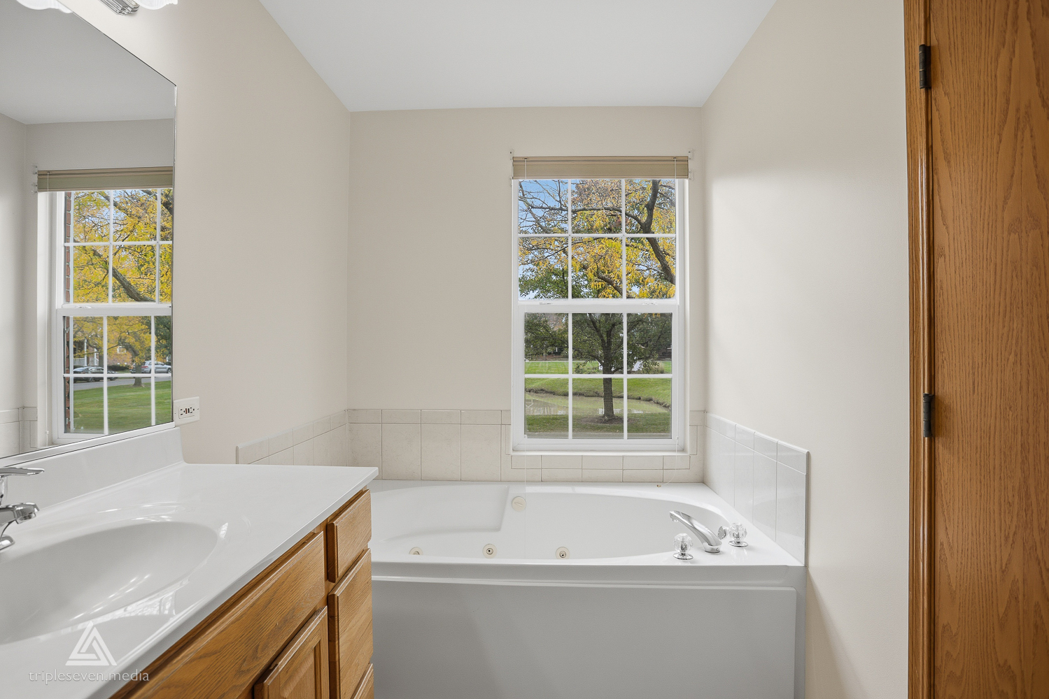 9430 Georgetown Square, Orland Park, IL 60467