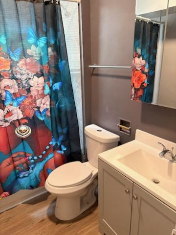 10501 S Corliss Avenue #2, Chicago, IL 60628